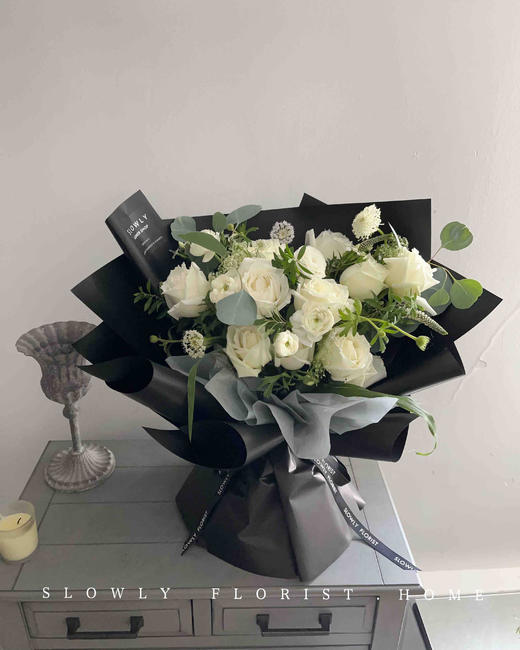 留白-白玫瑰花束 商品图6