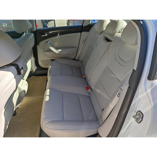 雪铁龙 C5 2.0L 自动尊享型 【长租-北京】 商品图6