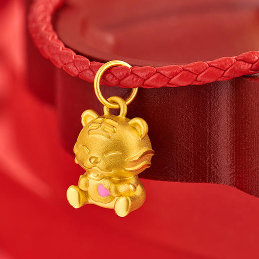 潮宏基爱乐虎足金挂坠 商品图0