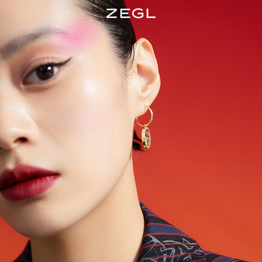 ZEGL设计师虎年本命年礼物幸运虎耳环女设计感红色耳钉银针耳饰品 商品图3
