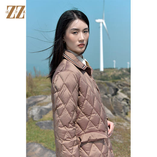 佐尔美2021新款 轻薄蓬松保暖短款休闲运动风羽绒服女E14YY02 商品图3