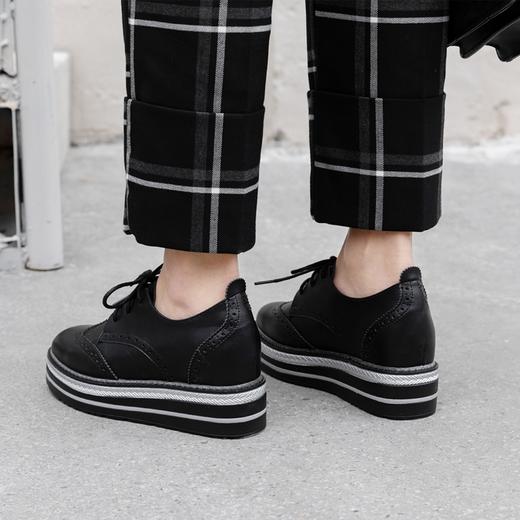 ZHR布洛克雕花单鞋内厚底百搭休闲女鞋 商品图2