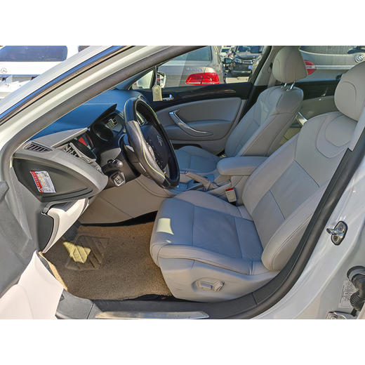 雪铁龙 C5 2.0L 自动尊享型 【长租-北京】 商品图5