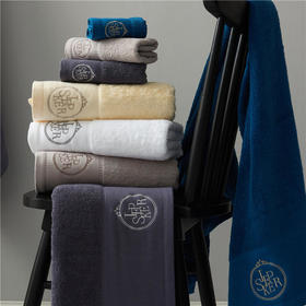 康尔馨希尔顿古斯特沐浴套装甄选新疆长绒棉织造柔软细密毛圈吸水性更好+欧式皇冠刺绣