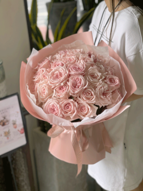 【挚爱】33支荔枝玫瑰花束