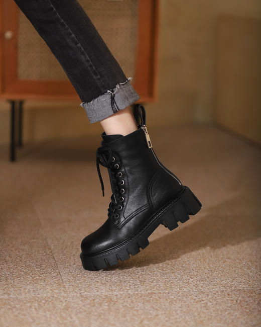 西村名物2021冬季新款女真皮英伦风短靴低跟靴子T21DS45861 商品图1