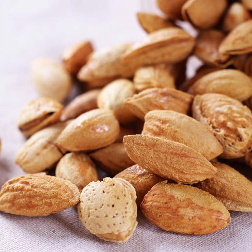 【塔玛庄园】新疆巴旦木袋装500g/袋 400g/袋 颗颗饱满 商品图3