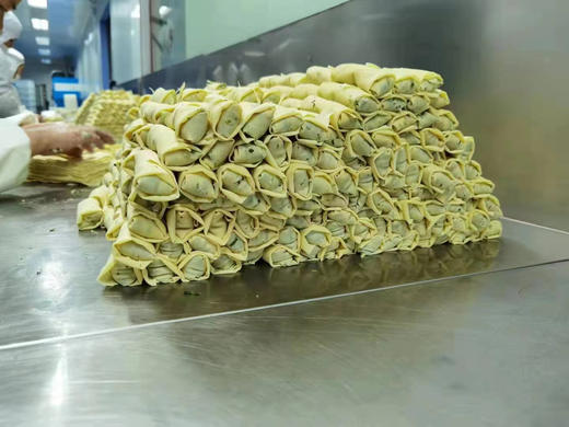 老鸭集的千张包 精选农村自养两头乌土猪为原料，鲜掉眉毛！ 商品图5