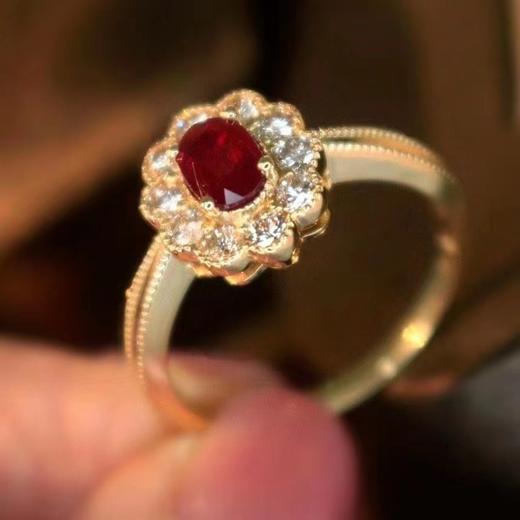 18K镶嵌红宝石戒指 商品图2