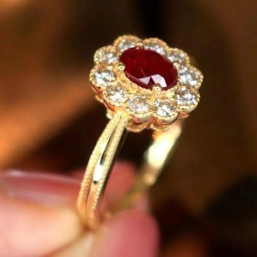 18K镶嵌红宝石戒指 商品图3