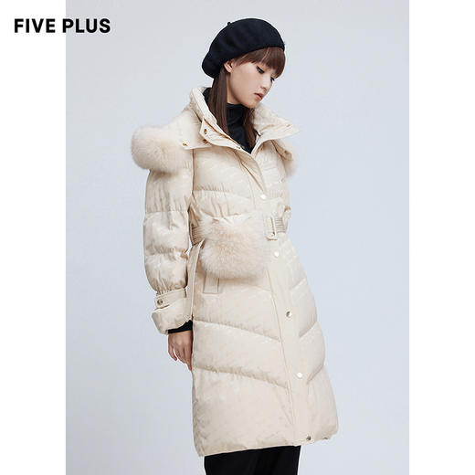 FIVE PLUS2021新款女冬装宽松貉子毛领羽绒服女字母提花中长外套2NN4331300 商品图0