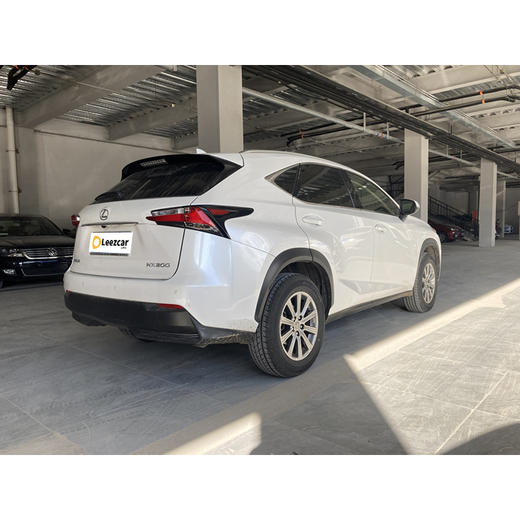 雷克萨斯 NX200 全驱 锋尚版 【长租-北京】 商品图3