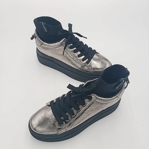 LFGJ 6005 镭射光面厚底松糕靴 商品图6