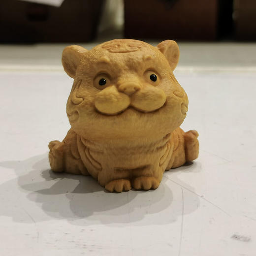 开心萌虎°黄杨木小摆件 商品图4