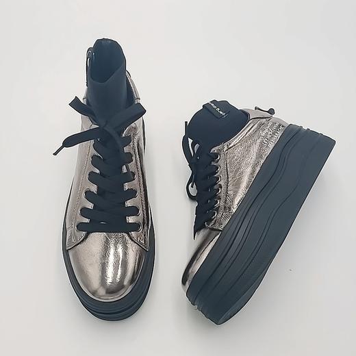 LFGJ 6005 镭射光面厚底松糕靴 商品图4