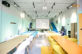 沈阳慢姑娘盛夏光年别墅轰趴馆