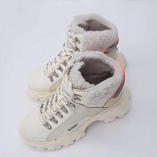 LFGJ 5917超轻厚底糕毛休闲腕靴 商品图5