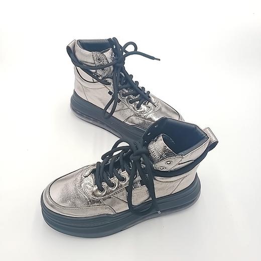 LFGJ 6006 镭射光面厚底松糕靴 商品图2