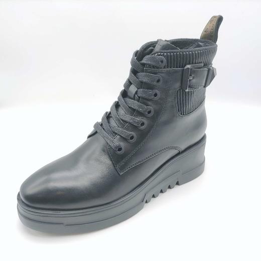 lFGJ 2637设计师款坡跟时尚休闲短靴 商品图0