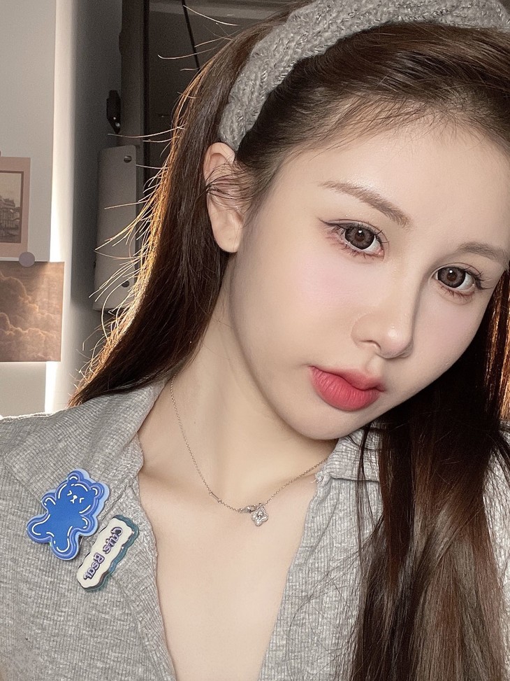 WhosCon年抛隐形眼镜 山茶花14.5mm 1副/2片-VVCON美瞳商城13