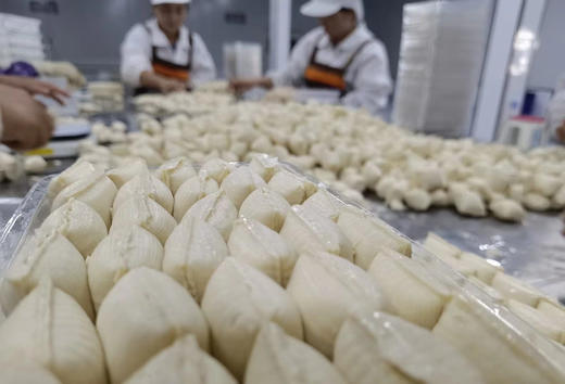 【云南石屏包浆豆腐】中国地理标识产品，舌尖上的中国重点推荐过，鲜嫩美味 一口爆浆！无添加无石膏 天然井水点卤~ （每盒约27个） 商品图10