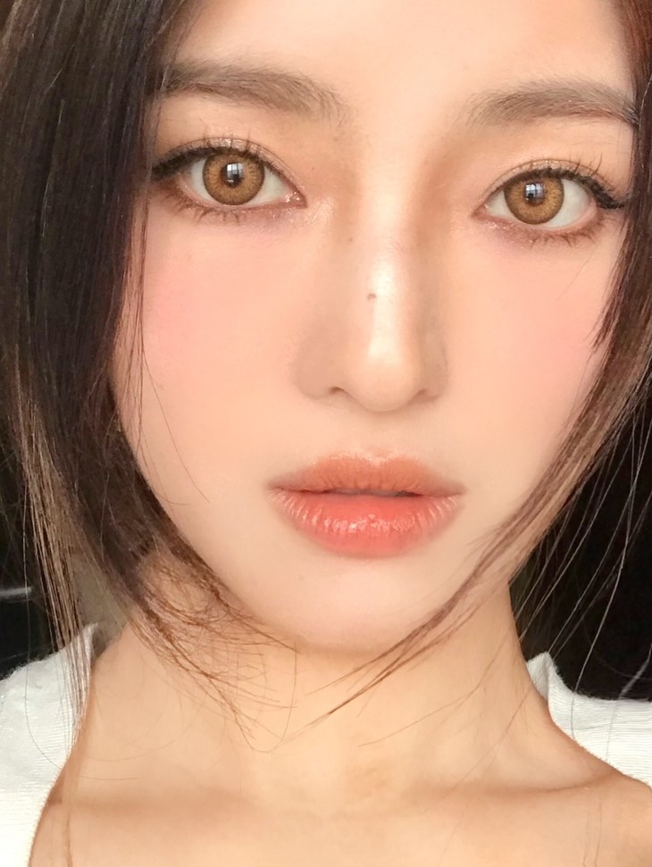 DIVABISOU年抛隐形眼镜 赤鹿棕14.2mm 1副/2片-VVCON美瞳网20