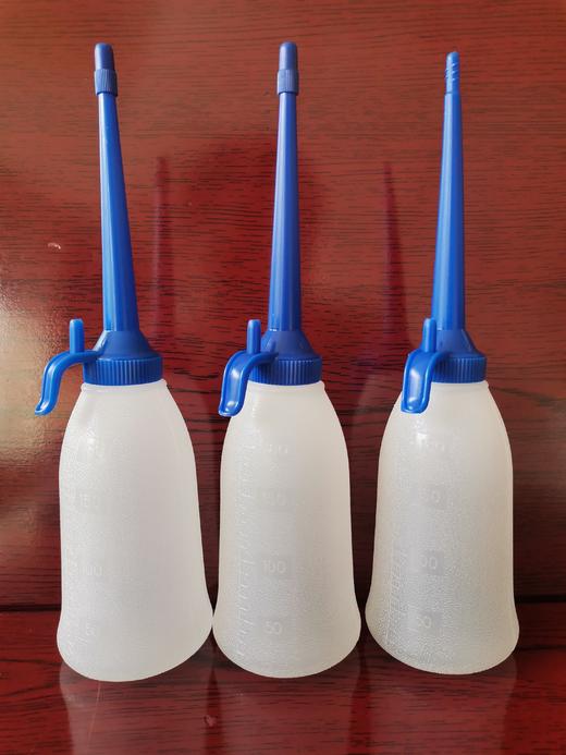 长嘴打胶瓶 商品图0