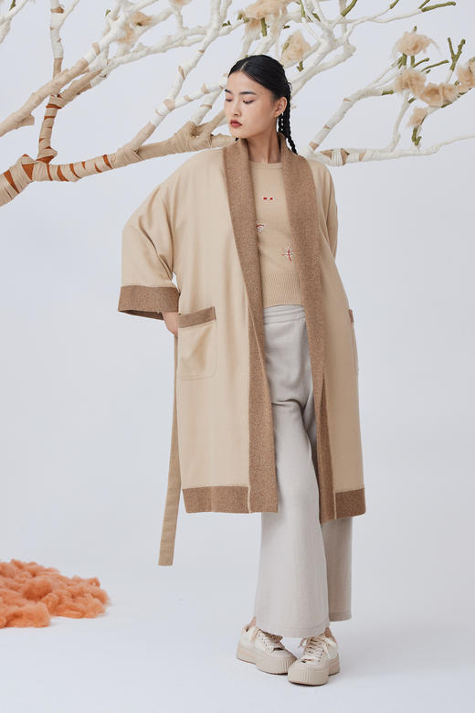 青果领落肩袖睡袍  SJN18W305A 商品图0