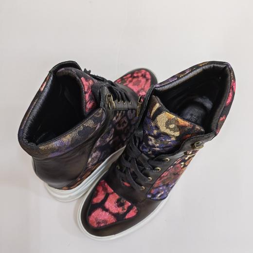 LFGJ 5413 百搭增高厚底韩版秋冬高帮鞋短靴 商品图4