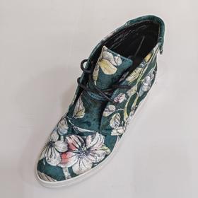 LFGJ 5414 花色进口金丝绒女平底韩版系带随意剪裁，花色不对称）