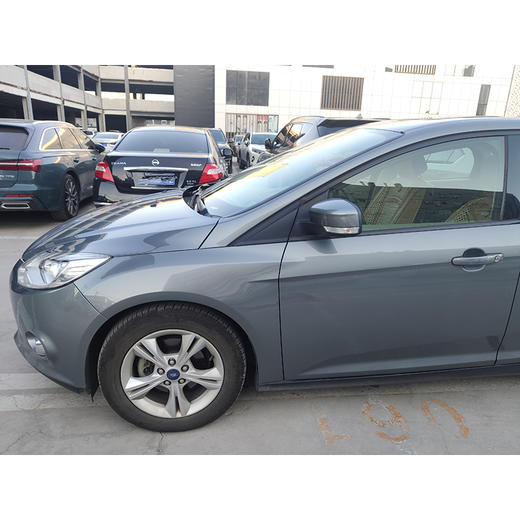 福特 福克斯 三厢 1.6L 自动风尚型 【长租-北京】 商品图4