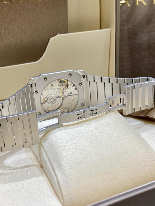 宝格丽Octo Finissimo是OCTO系列 商品图9