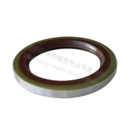 特别特151九平柴前轮油封95*134*14.5（加强)(单价=1个，2个/盒)151前轮油封、六平柴前轮油封、143前轮油封欧曼前轮油封95x134x14.5（9513414.5）95134 商品图1