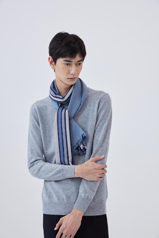  羊绒缎纹竖条围巾 SJF92P824N 商品图1