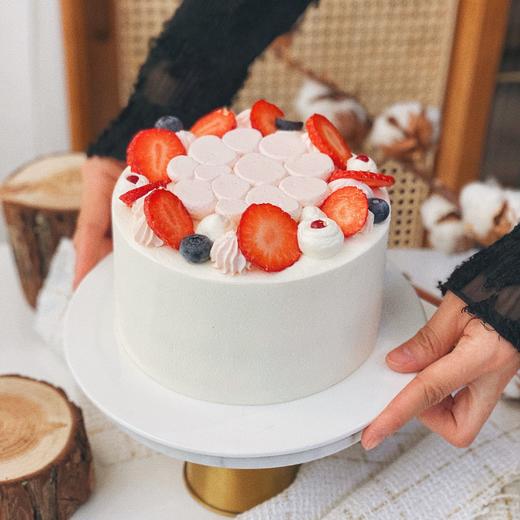 草莓流心 · 奶油蛋糕 商品图2