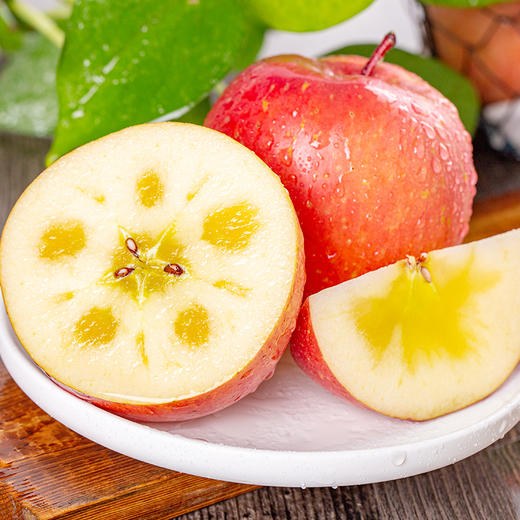 【12枚礼盒装】新疆红旗坡产区阿克苏冰糖心苹果 来自塞外江南的美味 甜蜜糖心 商品图4