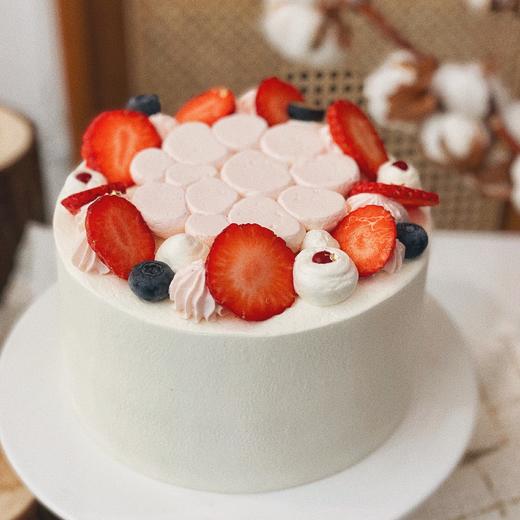 草莓流心 · 奶油蛋糕 商品图1