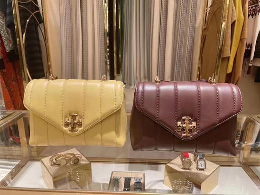 黑五折扣！Toryburch TB 专柜款kira (黃色和深酒紅色參加) 商品图0