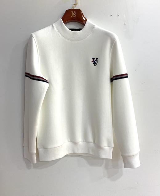 4F箭鱼鲨男装 商品图0