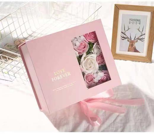 神秘礼盒25*22*11cm 商品图0