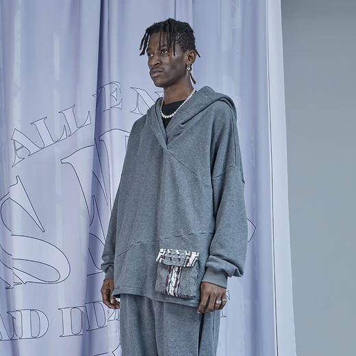 RELABEL 20AW 深灰色不规则磁石领口设计连帽口袋卫衣 商品图0