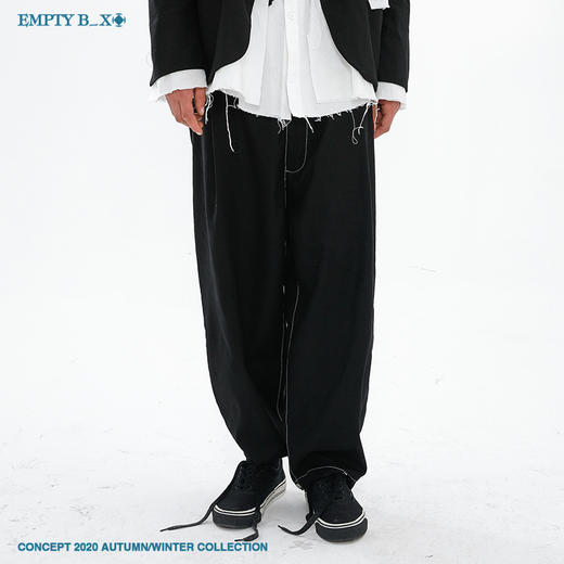 RELABEL 2020AW 前片平面无腰设计后口袋明线宽松休闲西裤长裤男 商品图3