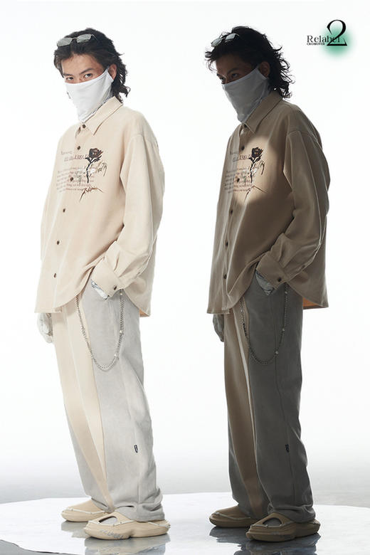 RELABEL 21AW 主题字体概念玫瑰印花浅色麂皮绒宽松衬衣 商品图5