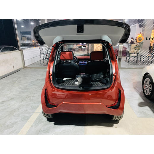 众泰 E200 飞鱼座 【长租-北京】 商品图6