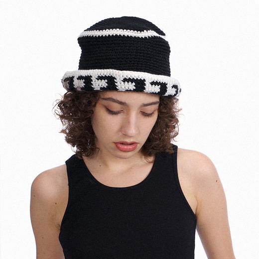 IFIK Crochet Bucket Hat 秋季必盛行款原创LOGO手工镂空编织盆帽 商品图1