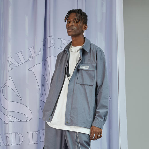 RELABEL 20AW 深灰色硅胶标树脂拉链工装多功能口袋衬衣外套 商品图2