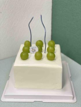 方形青提水果奶油蛋糕 下单前请仔细阅读商品详情