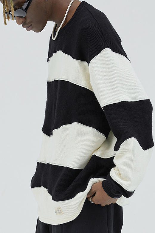 RELABEL 20AW 潮牌不规则弧线黑白撞色拼接毛衣 商品图5