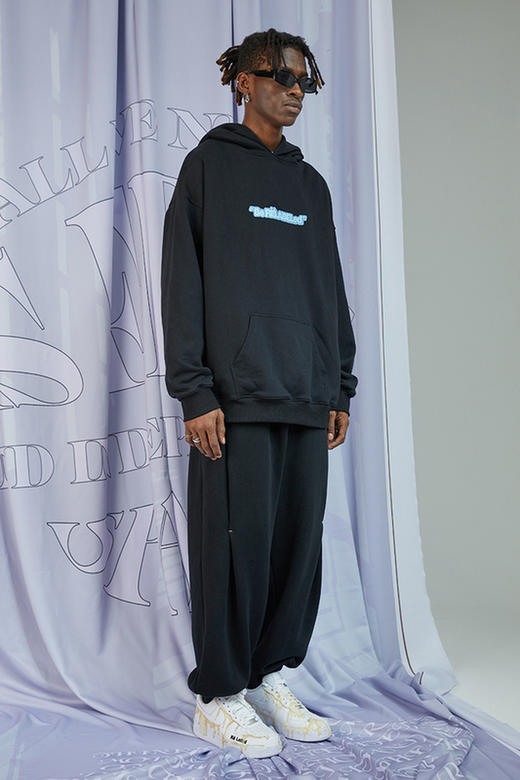 RELABEL 20AW  黑白色创意logo印花连帽卫衣 商品图5