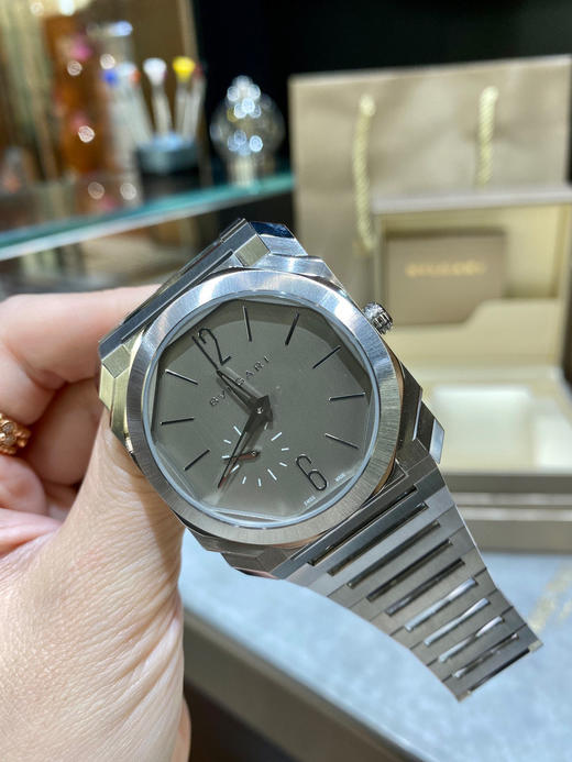 宝格丽Octo Finissimo是OCTO系列 商品图0